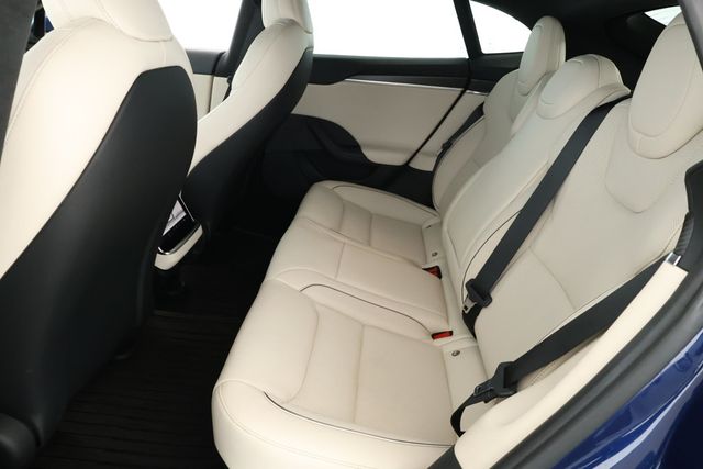 2021 Tesla Model S Plaid AWD with Upgraded 21'' Wheels & Cream Premium Interior - 22933255 - 22