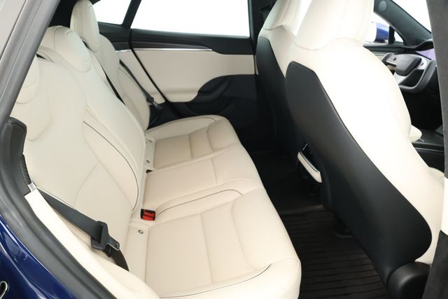 2021 Tesla Model S Plaid AWD with Upgraded 21'' Wheels & Cream Premium Interior - 22933255 - 24