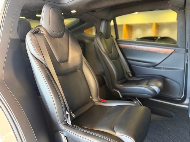 2021 Tesla Model X Long Range Plus AWD - 22936829 - 24