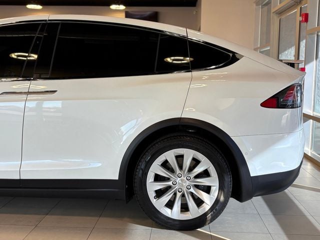 2021 Tesla Model X Long Range Plus AWD - 22937493 - 9