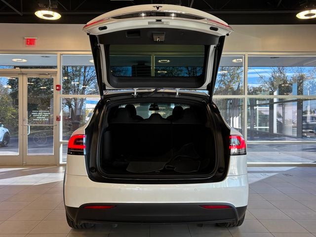 2021 Tesla Model X Long Range Plus AWD - 22937493 - 35