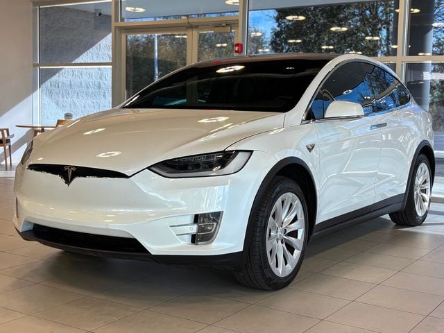 2021 Tesla Model X Long Range Plus AWD - 22937493 - 4