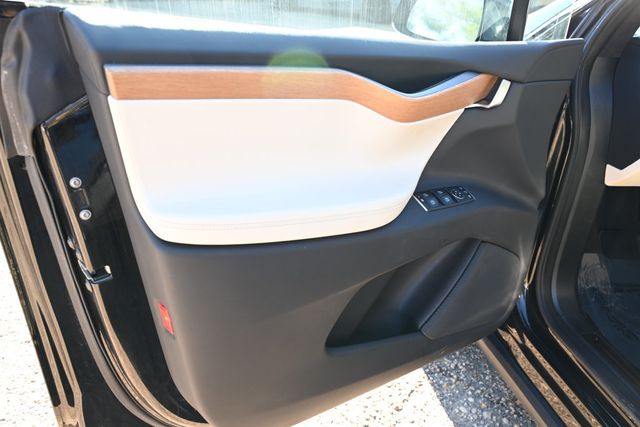 2021 Tesla Model X Long Range Plus AWD *Ltd Avail* with 7 Seat B&W Premium Interior - 22936522 - 9