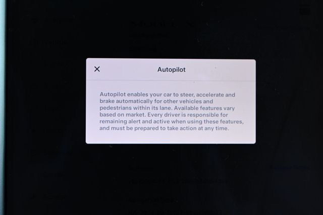 2021 Tesla Model X Long Range Plus AWD *Ltd Avail* with 7 Seat B&W Premium Interior - 22936522 - 13
