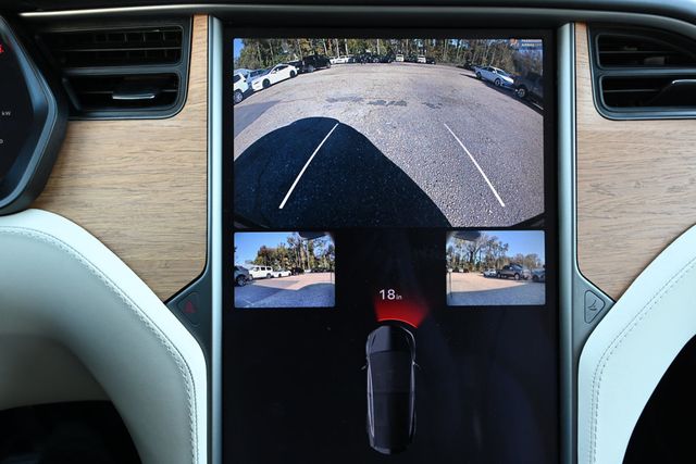 2021 Tesla Model X Long Range Plus AWD *Ltd Avail* with 7 Seat B&W Premium Interior - 22936522 - 18