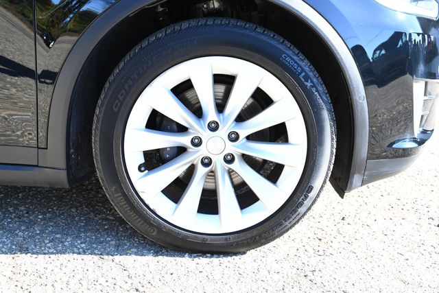 2021 Tesla Model X Long Range Plus AWD *Ltd Avail* with 7 Seat B&W Premium Interior - 22936522 - 8