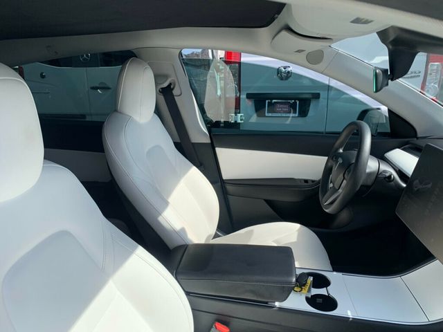 2021 Tesla Model Y Long Range AWD - 22940191 - 30