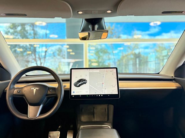 2021 Tesla Model Y Long Range AWD - 22934921 - 31