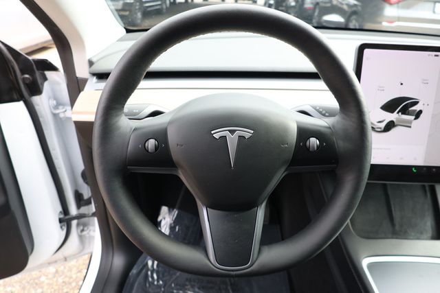 2021 Tesla Model Y Long Range AWD - 22939951 - 12