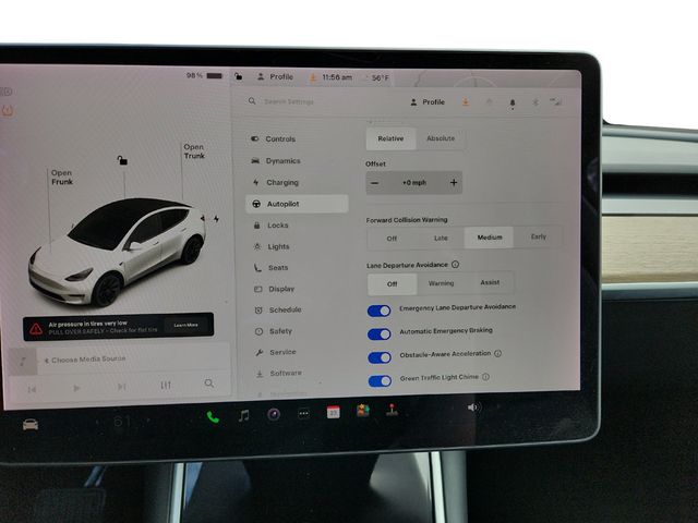 2021 Tesla Model Y Long Range AWD with 20'' Induction Wheels - 22935840 - 17
