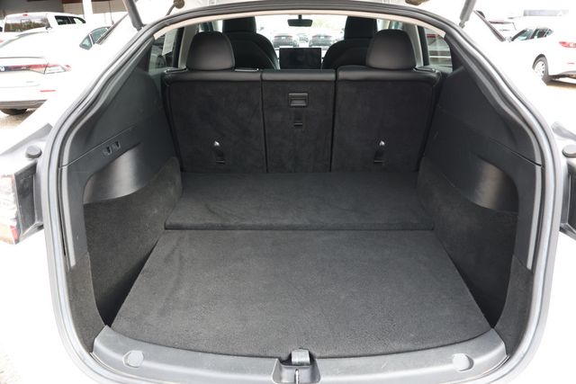 2021 Tesla Model Y Long Range AWD with 20'' Induction Wheels & Acceleration Boost - 22939951 - 26