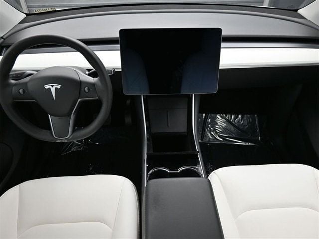 2021 Tesla Model Y Standard Range RWD - 22924276 - 17