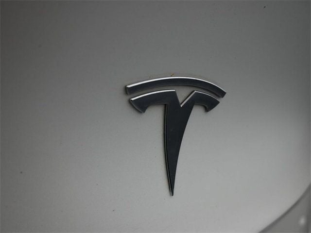 2021 Tesla Model Y Standard Range RWD - 22924276 - 29
