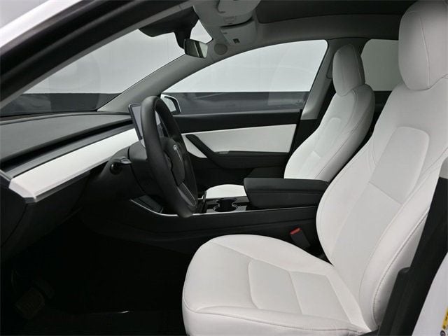 2021 Tesla Model Y Standard Range RWD - 22924276 - 7