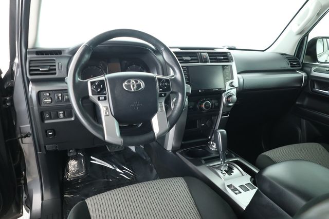 2021 Toyota 4Runner SR5 4WD with Premium Audio and Navigation - 22921306 - 9