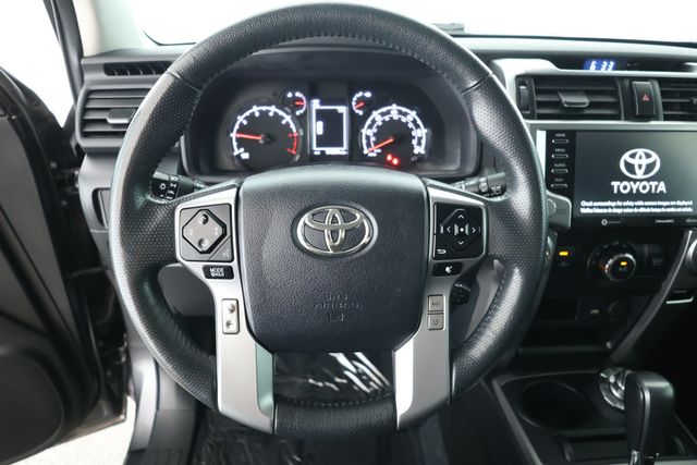 2021 Toyota 4Runner SR5 4WD with Premium Audio and Navigation - 22921306 - 10