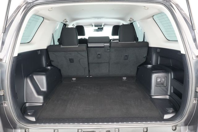 2021 Toyota 4Runner SR5 4WD with Premium Audio and Navigation - 22921306 - 19