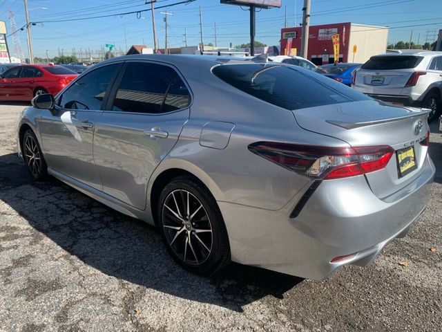 2021 Toyota Camry SE Nightshade Automatic - 22939922 - 16