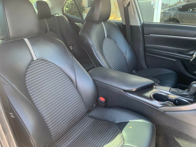 2021 Toyota Camry SE Nightshade Automatic - 22939922 - 25