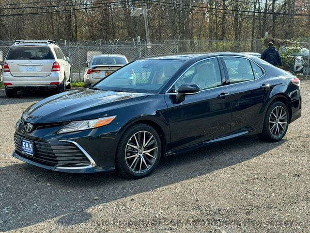 2021 Toyota Camry XLE V6 ,PNORAMA ROOF,LANE ASSIST,BLIND SPOT - 22388500 - 5