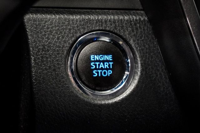 2021 Toyota Camry XSE Automatic - 22868892 - 33