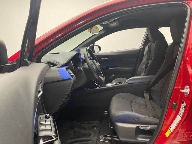 2021 Toyota C-HR LE FWD - 22937511 - 11