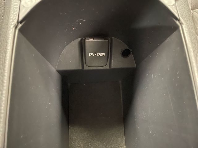 2021 Toyota C-HR LE FWD - 22937511 - 28