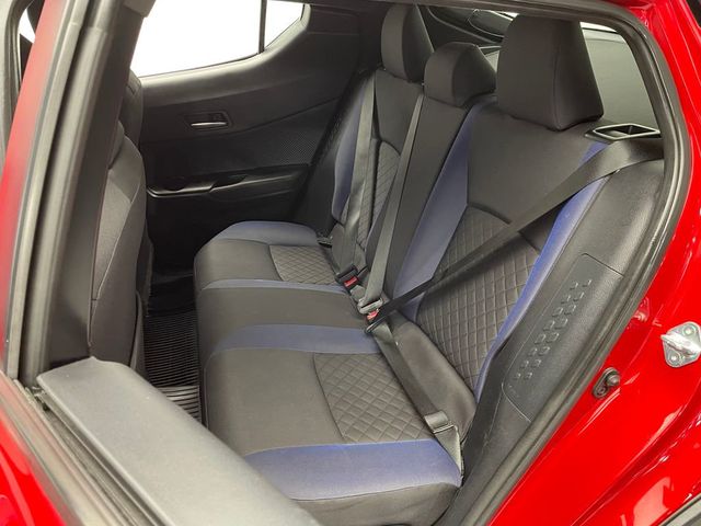 2021 Toyota C-HR LE FWD - 22937511 - 32