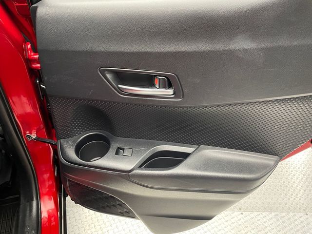 2021 Toyota C-HR LE FWD - 22937511 - 33