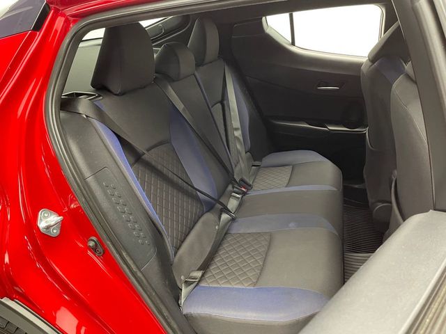 2021 Toyota C-HR LE FWD - 22937511 - 35