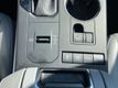 2021 Toyota Highlander Hybrid XLE AWD - 22102932 - 19