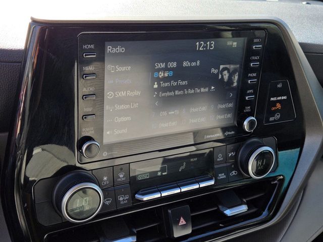 2021 Toyota Highlander LE FWD - 22936730 - 16