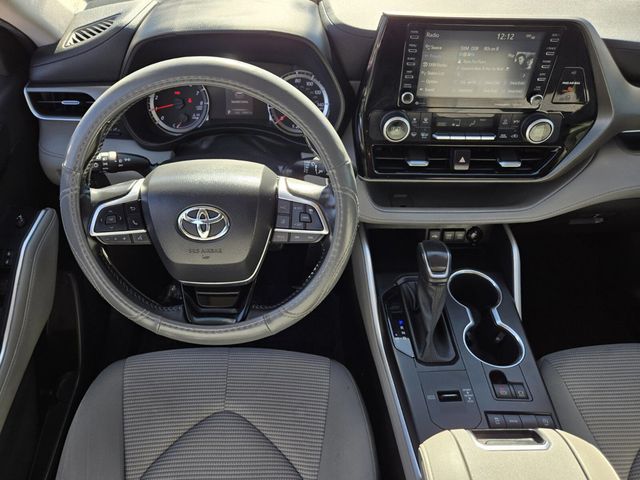 2021 Toyota Highlander LE FWD - 22936730 - 8