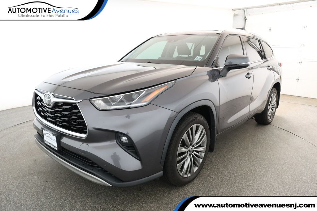 2021 Toyota Highlander Platinum AWD - 22901170 | Video 1