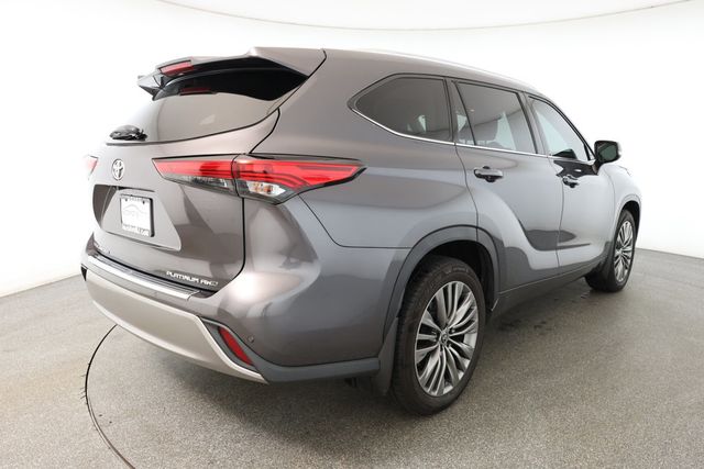 2021 Toyota Highlander Platinum AWD - 22901170 - 3