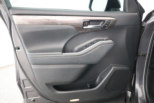 2021 Toyota Highlander Platinum AWD - 22901170 - 8