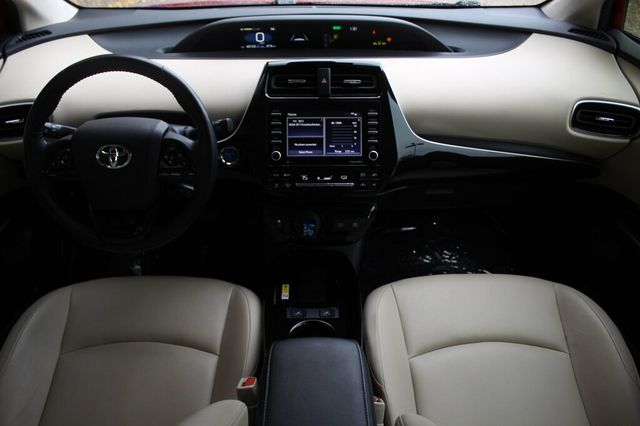 2021 Toyota Prius HYBRID XLE SEDAN W/ LEATHER HEATED SEATS, HEATED STEERING WHEEL - 22932707 - 11