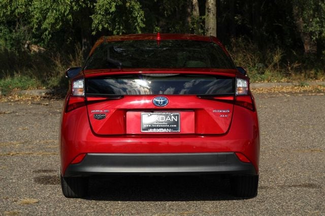 2021 Toyota Prius HYBRID XLE SEDAN W/ LEATHER HEATED SEATS, HEATED STEERING WHEEL - 22932707 - 4