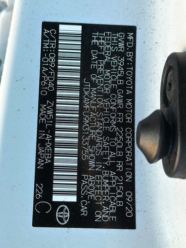 2021 Toyota Prius LE - 22909636 - 14