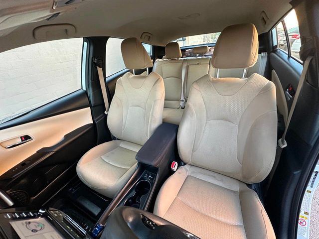 2021 Toyota Prius LE - 22909636 - 17