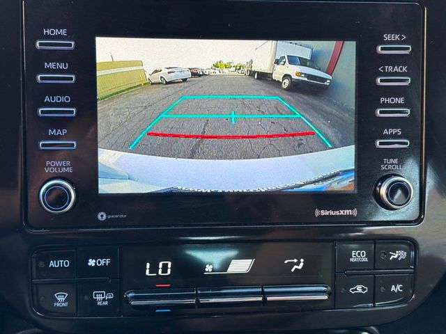 2021 Toyota Prius LE - 22909636 - 37