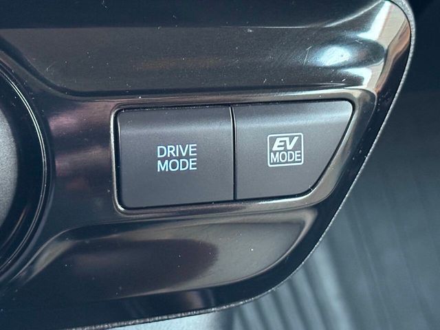 2021 Toyota Prius LE - 22909636 - 41