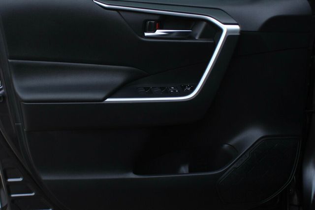 2021 Toyota RAV4 ONE OWNER AWD HYBRID XLE - 22934685 - 18