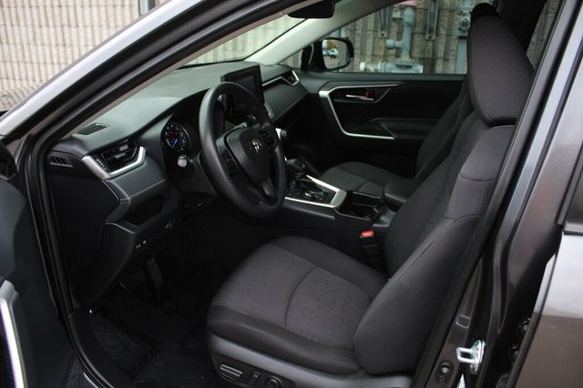 2021 Toyota RAV4 ONE OWNER AWD HYBRID XLE - 22934685 - 22