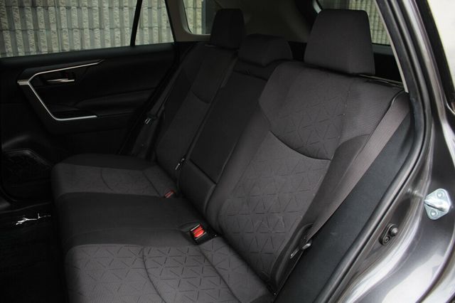 2021 Toyota RAV4 ONE OWNER AWD HYBRID XLE - 22934685 - 26