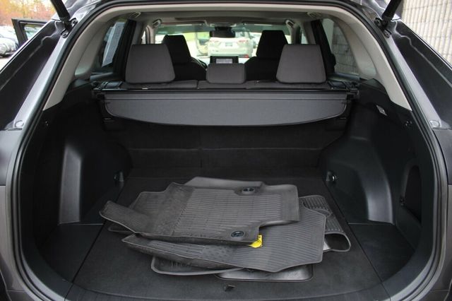 2021 Toyota RAV4 ONE OWNER AWD HYBRID XLE - 22934685 - 31