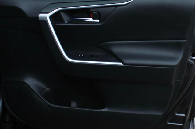 2021 Toyota RAV4 ONE OWNER AWD HYBRID XLE - 22934685 - 5