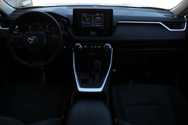 2021 Toyota RAV4 ONE OWNER AWD XLE  - 22924513 - 11