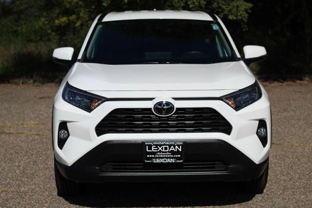 2021 Toyota RAV4 ONE OWNER AWD XLE  - 22924513 - 3