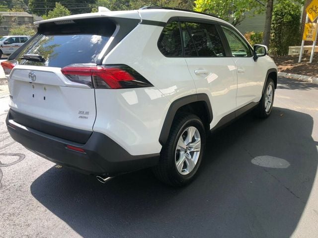 2021 Toyota RAV4 XLE AWD - 22911228 - 2